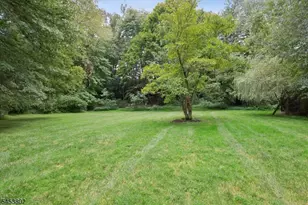 37 Kings Rd, Chatham, NJ 07928 - Photo 5