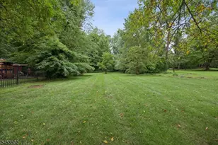 37 Kings Rd, Chatham, NJ 07928 - Photo 3