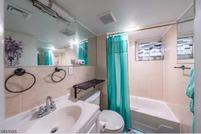 300 Ridge St, Newark, NJ 07104 - Photo 25