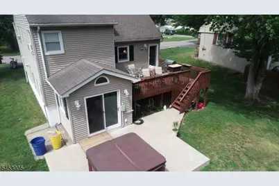 36 William St, Lincoln Park, NJ 07035 - Photo 3