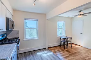 93 Fox Rd, Edison Twp., NJ 08817 - Photo 7