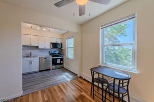 93 Fox Rd, Edison Twp., NJ 08817 - Photo 9