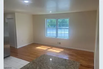 800 Bergen St, Newark, NJ 07108 - Photo 9