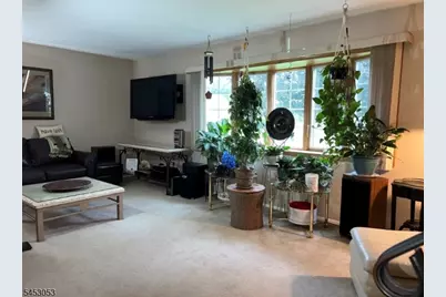 83 Drake Rd, Franklin Township, NJ 08873 - Photo 3