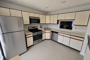 87 Goodwin Dr, North Brunswick Township, NJ 08902 - Photo 7