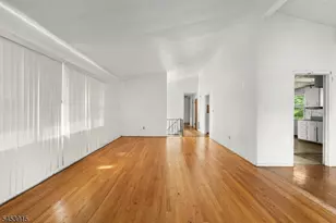454 Plainfield Rd, Edison Twp., NJ 08820 - Photo 15
