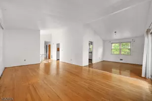 454 Plainfield Rd, Edison Twp., NJ 08820 - Photo 13