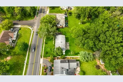 454 Plainfield Rd, Edison Twp., NJ 08820 - Photo 31