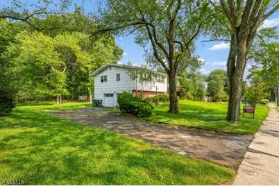 454 Plainfield Rd, Edison Twp., NJ 08820 - Photo 3