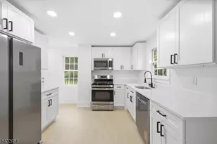 89 High St, Newton, NJ 07860 - Photo 1