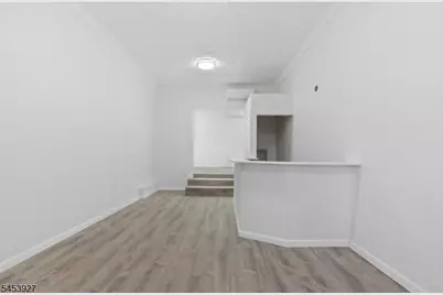112 Garside St, Newark, NJ 07104 - Photo 11