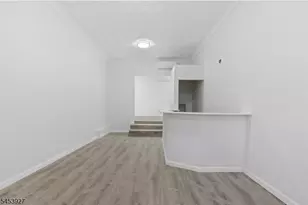 112 Garside St, Newark, NJ 07104 - Photo 11