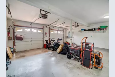 402 N 16th St, Kenilworth, NJ 07033 - Photo 29
