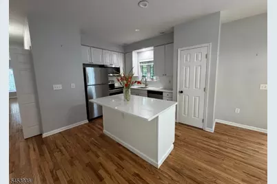 32 Woodland Dr, Jefferson Township, NJ 07438 - Photo 13