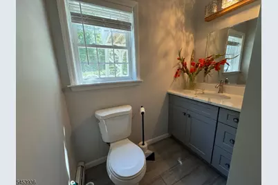 32 Woodland Dr, Jefferson Township, NJ 07438 - Photo 21