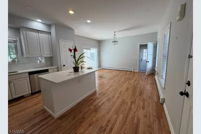 32 Woodland Dr, Jefferson Township, NJ 07438 - Photo 17