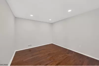 1004 Bayley Ct, Bridgewater, NJ 08807 - Photo 13
