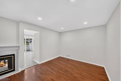 1004 Bayley Ct, Bridgewater, NJ 08807 - Photo 15