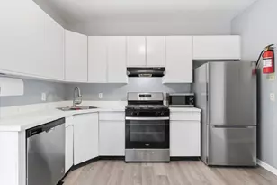 4 Derby St, East Orange, NJ 07018 - Photo 3