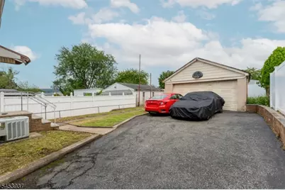 297 Delaware Ave, Paterson, NJ 07503 - Photo 13