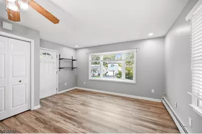 305 Tulsa Trl, Hopatcong, NJ 07843 - Photo 3
