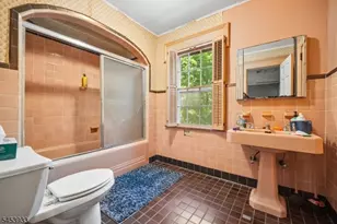 231 Exeter Wy, Hillside, NJ 07205 - Photo 27