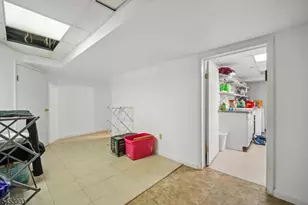 231 Exeter Wy, Hillside, NJ 07205 - Photo 19