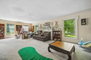 231 Exeter Wy, Hillside, NJ 07205 - Photo 17