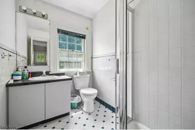 231 Exeter Way, Hillside, NJ 07205 - Photo 39