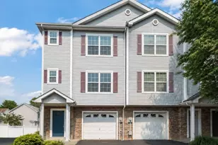 13 Ronald Dr, Franklin Township, NJ 08873 - Photo 1
