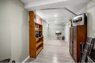 328 Springdale Ave, East Orange, NJ 07017 - Photo 27