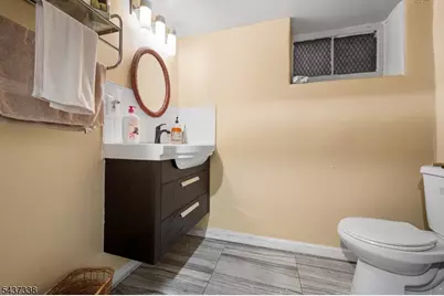 328 Springdale Ave, East Orange, NJ 07017 - Photo 29