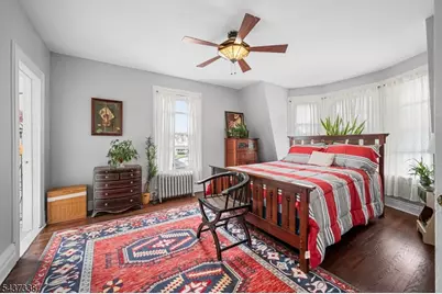328 Springdale Ave, East Orange, NJ 07017 - Photo 11