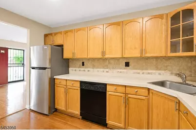 76 Boston St, Newark, NJ 07103 - Photo 5