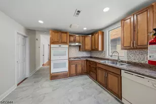 136 Elm St, Elizabeth, NJ 07208 - Photo 5