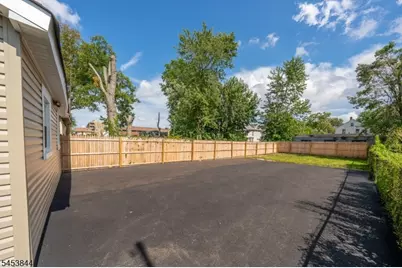 136 Elm St #1, Elizabeth, NJ 07208 - Photo 15