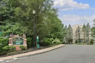 107 Donato Cir, Scotch Plains Township, NJ 07076 - Photo 15