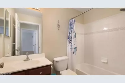 107 Donato Cir, Scotch Plains Township, NJ 07076 - Photo 13