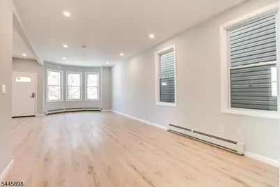34 Millington Ave #1, Newark, NJ 07108 - Photo 3