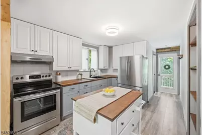 1 Woodland Ave, Mount Olive, NJ 07828 - Photo 11
