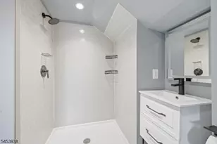 1 Woodland Ave, Mount Olive, NJ 07828 - Photo 27