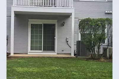113 Gregory Ln, Franklin Township, NJ 08823 - Photo 3