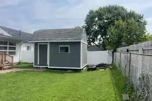 84 E Laurel St, Woodbridge Township, NJ 07064 - Photo 31