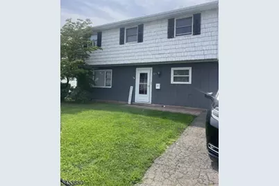 84 E Laurel St, Woodbridge Township, NJ 07064 - Photo 1