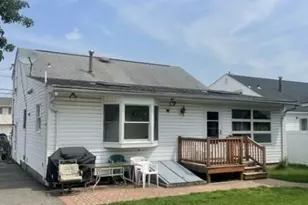 84 E Laurel St, Woodbridge Township, NJ 07064 - Photo 7