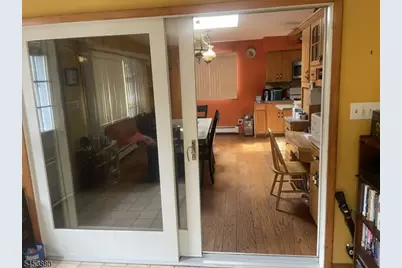 84 E Laurel St, Woodbridge Township, NJ 07064 - Photo 11