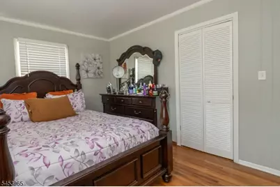 23 C St, Middlesex, NJ 08846 - Photo 9