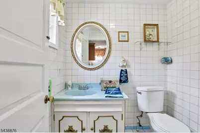 18 Patterson St, Harrison, NJ 07029 - Photo 21