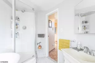 36 Burnet St Unit, Maplewood, NJ 07040 - Photo 13