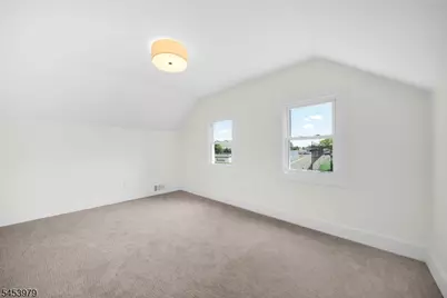 2397 Seymour Ave, Union Township, NJ 07083 - Photo 19